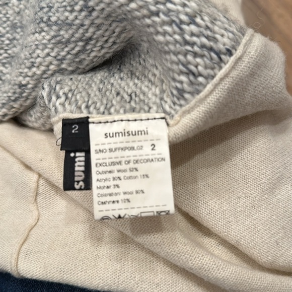 Sumisumi Turtleneck sweater - Picture 2 of 3